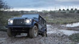 Land Rover Defender Electric Concept (2013) - widok z przodu