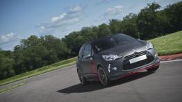 Citroen DS3 Cabrio Racing Concept (2013) - widok z przodu