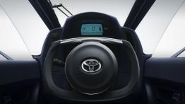 Toyota i-Road Concept (2013) - kokpit