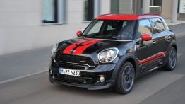 Mini Countryman John Cooper Works Facelifting - widok z przodu