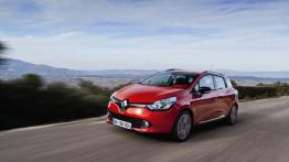 Renault Clio IV kombi (2013) - widok z przodu