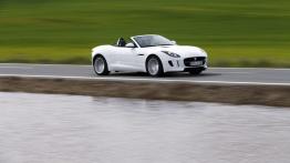 Jaguar F-Type V6 Polaris White (2013) - prawy bok