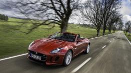 Jaguar F-Type V6S Italian Racing Red - lewy bok