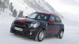 Mini Countryman John Cooper Works Facelifting - widok z przodu