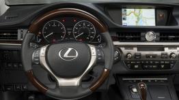 Lexus ES350 - kokpit