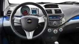 Chevrolet Spark II Facelifting - kokpit