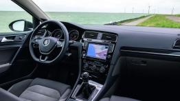 Volkswagen Golf VII Variant (2013) - pełny panel przedni