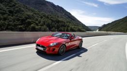 Jaguar F-Type V8S Salsa Red - lewy bok