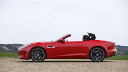 Jaguar F-Type V8S Salsa Red - lewy bok