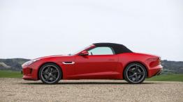 Jaguar F-Type V8S Salsa Red - lewy bok