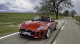 Jaguar F-Type V6S Italian Racing Red - widok z przodu