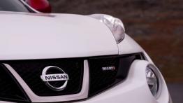 Nissan Juke NISMO - grill