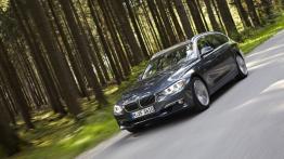 BMW 328i Touring (F31) - widok z przodu