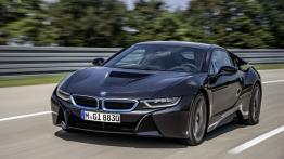 BMW i8 (2014) - widok z przodu