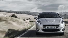 Peugeot 5008 Facelifting (2014) - widok z przodu