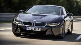 BMW i8 (2014) - widok z przodu