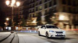 Lexus GS IV 300h F-Sport (2014) - widok z przodu