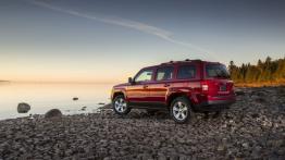 Jeep Patriot 2014 - widok z tyłu