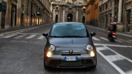 Abarth 695 Biposto (2014) - widok z przodu