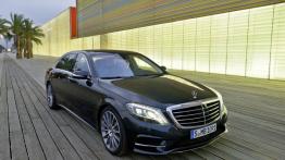 Mercedes klasy S W222 (2014) - widok z przodu