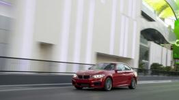 BMW M235i Coupe (2014) - widok z przodu