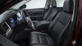 Toyota Highlander III (2014) - widok ogólny wnętrza z przodu