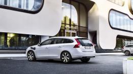 Volvo V60 Plug-In Hybrid Facelifting (2014) - widok z tyłu