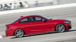 BMW M235i Coupe (2014) - prawy bok