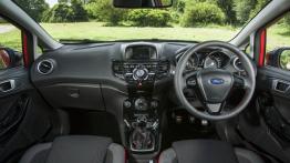Ford Fiesta VII Facelifting Red Edition (2014) - pełny panel przedni