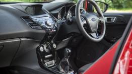 Ford Fiesta VII Facelifting Red Edition (2014) - kokpit