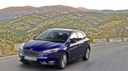 Ford Focus III Hatchback Facelifting (2014) - widok z przodu