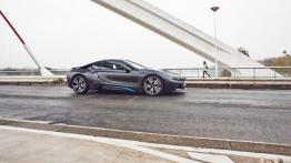 BMW i8 (2014) - prawy bok