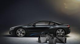 BMW i8 (2014) - lewy bok