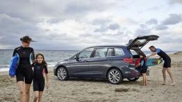 BMW 220d xDrive Gran Tourer (2015) - tył - bagażnik otwarty