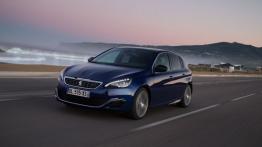 Peugeot 308 II Hatchback GT (2015) - widok z przodu