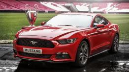 Ford Mustang VI Coupe EcoBoost (2015) - widok z przodu