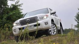 Toyota Land Cruiser V8 Terenowy Facelifting 4.5 D-4D 272KM 200kW 2012-2015