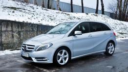 Mercedes Klasa B W246 Sports Tourer 180 CDI 7G-DCT 109KM 80kW 2013-2015