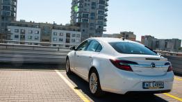 Opel Insignia I Sedan Facelifting 2.0 CDTI ECOTEC 163KM 120kW 2013-2015