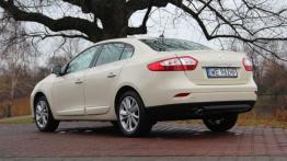 Renault Fluence Sedan Facelifting 1.6 114KM 84kW od 2015