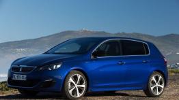 Peugeot 308 II Hatchback GT (2015) - widok z przodu