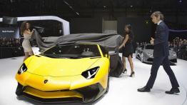 Lamborghini Aventador LP 750-4 Superveloce (2015) - oficjalna prezentacja auta