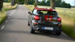 Mini Paceman John Cooper Works (2015) - widok z tyłu