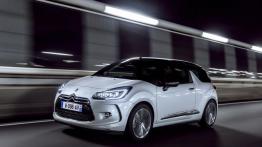 Citroen DS3 Cabrio Facelifting (2015) - widok z przodu