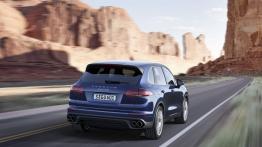 Porsche Cayenne S Diesel Facelifting (2015) - widok z tyłu