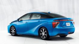 Toyota Mirai (2015) - tył - reflektory wyłączone