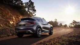 Infiniti QX30 Concept (2015) - widok z tyłu