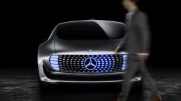 Mercedes F015 Luxury in Motion Concept (2015) - przód - reflektory włączone