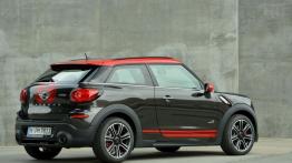 Mini Paceman John Cooper Works (2015) - widok z tyłu