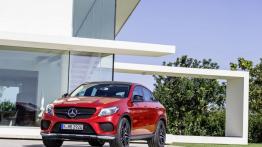 Mercedes GLE 450 AMG Coupe 4MATIC - widok z przodu